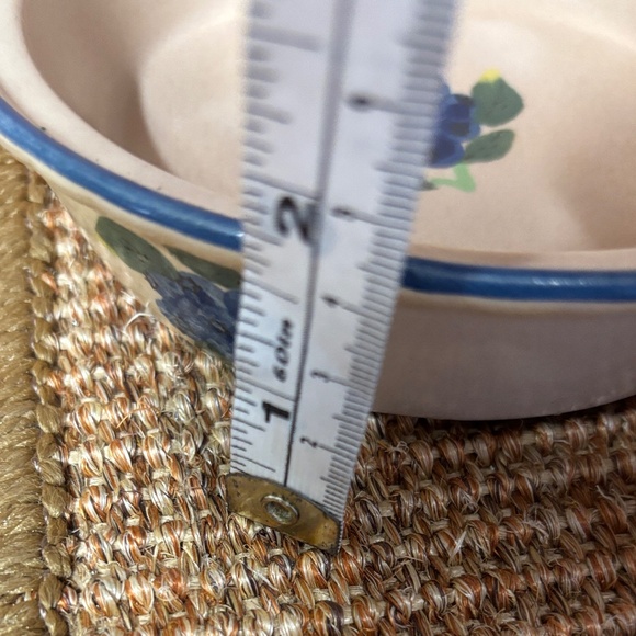 Charming WCL Pottery Mini Pie Tartlet Dish with Lattice Lid - Picture 11 of 12